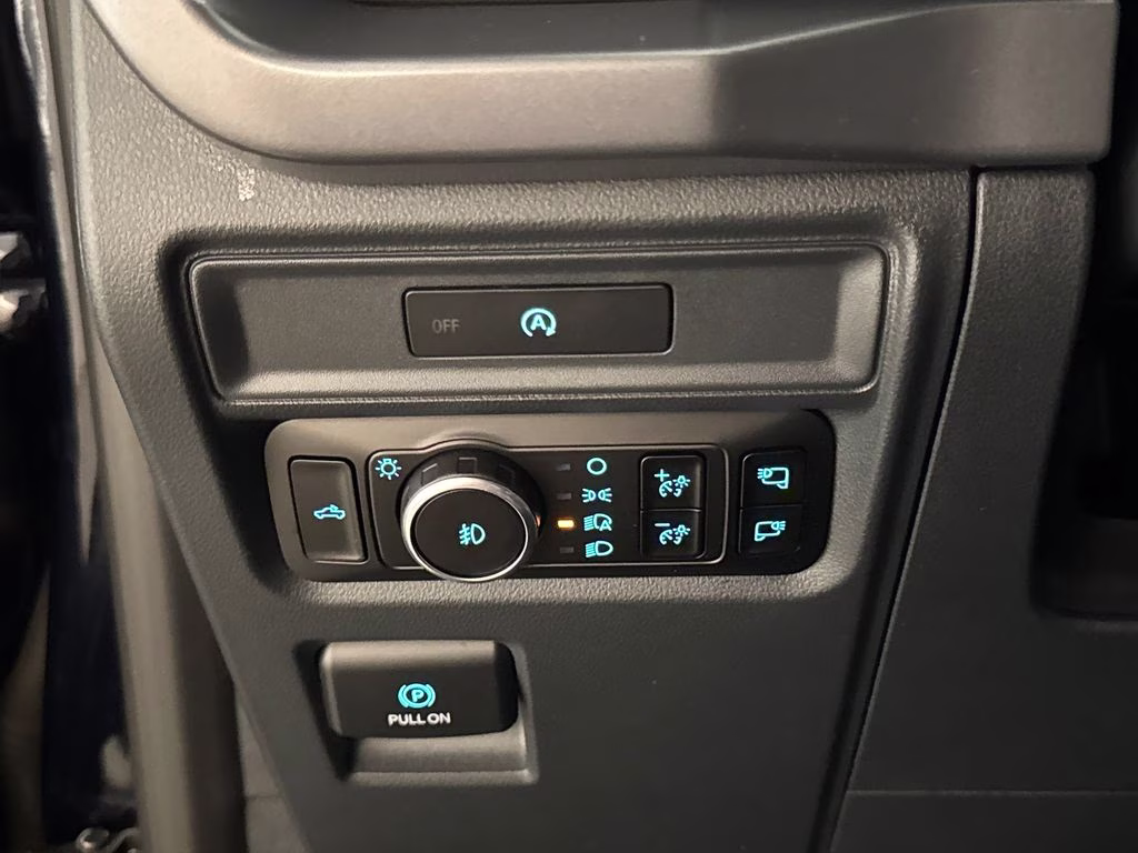 2025 Antimatter Blue Metallic Ford F-150 XLT 4X4 Truck