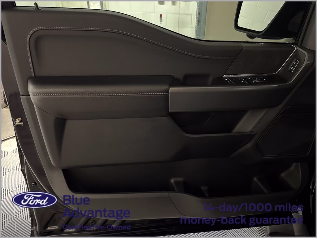 2025 Antimatter Blue Metallic Ford F-150 XLT 4X4 Truck