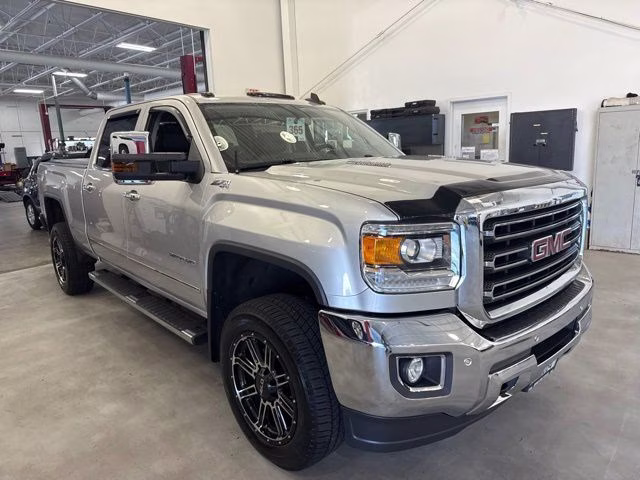 2015 Quicksilver Metallic GMC Sierra 2500HD SLT 4X4 Truck