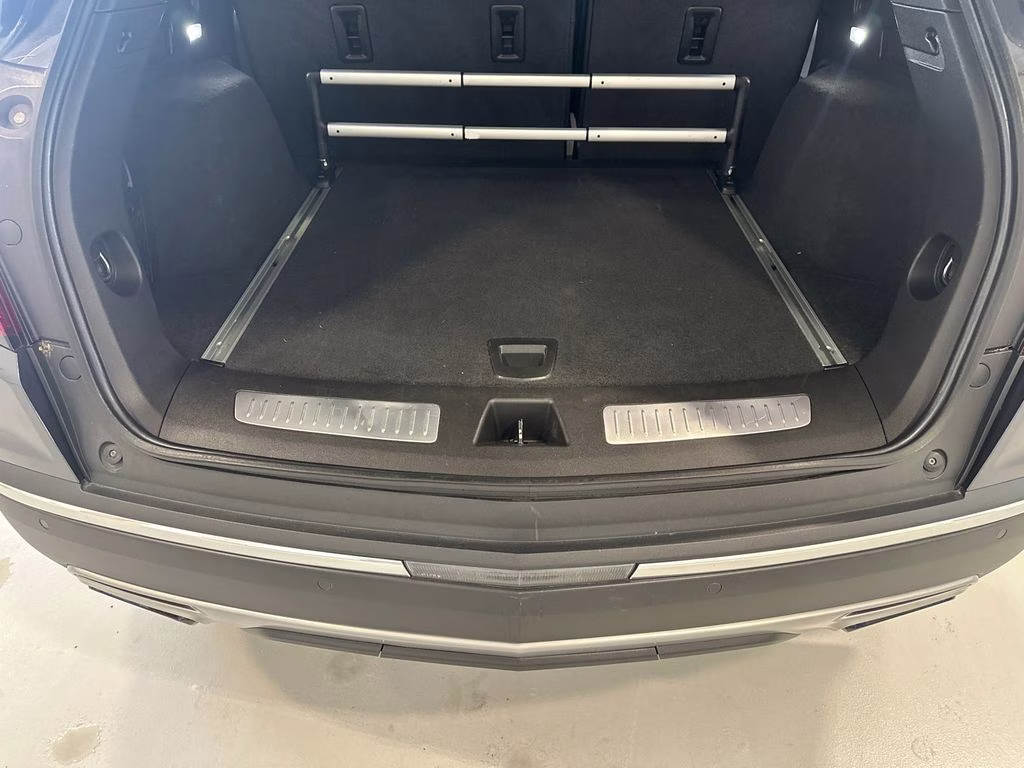 2022 Blue Cadillac XT5 Premium Luxury AWD SUV