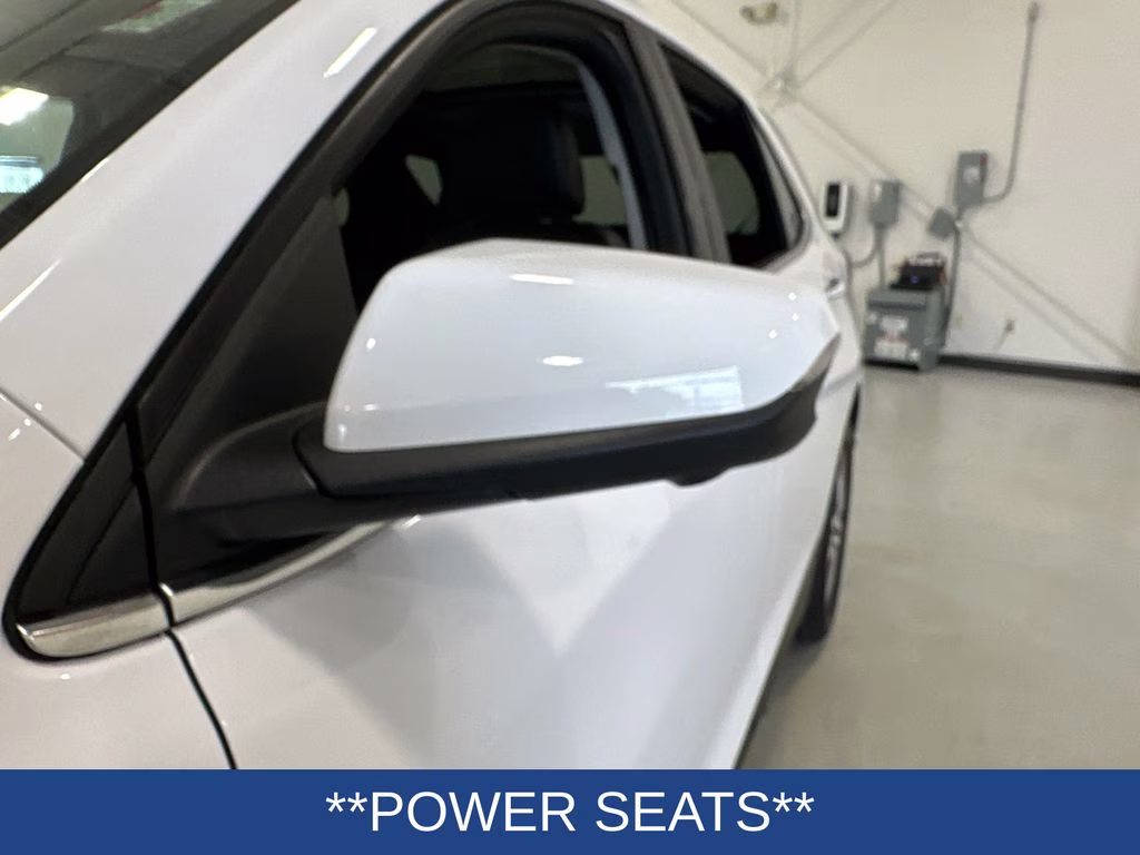 2023 Summit White Chevrolet Equinox Premier AWD SUV
