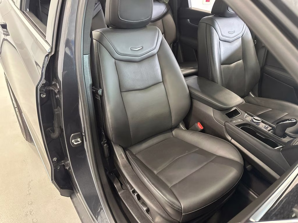 2022 Blue Cadillac XT5 Premium Luxury AWD SUV