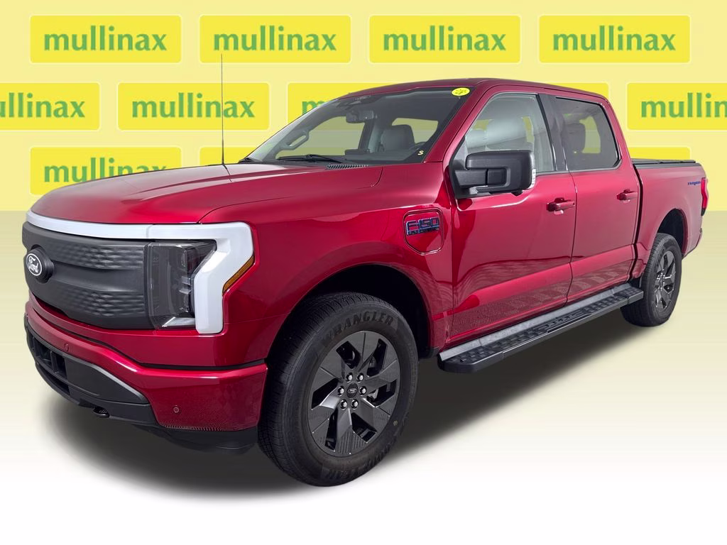 2025 Rapid Red Metallic Tinted Clearcoat Ford F-150 Lightning Flash AWD Truck