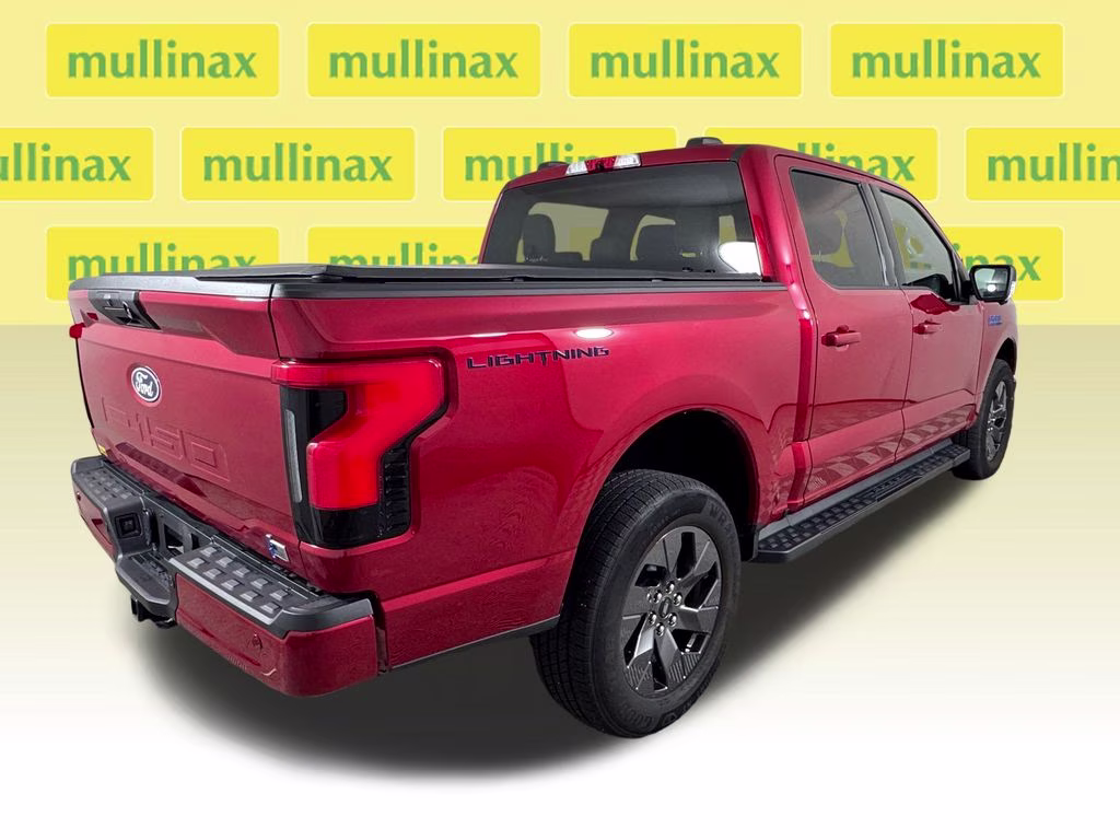 2025 Rapid Red Metallic Tinted Clearcoat Ford F-150 Lightning Flash AWD Truck