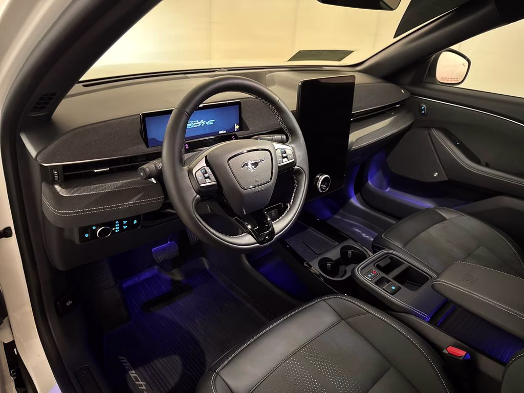 2025 Star White Metallic Tri-Coat Ford Mustang Mach-E GT AWD SUV