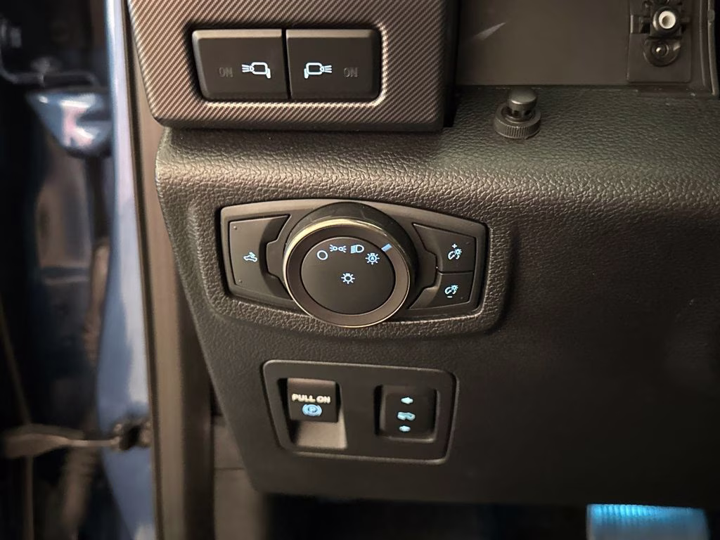 2019 Ford Performance Blue Metallic Ford F-150 Raptor 4X4 Truck