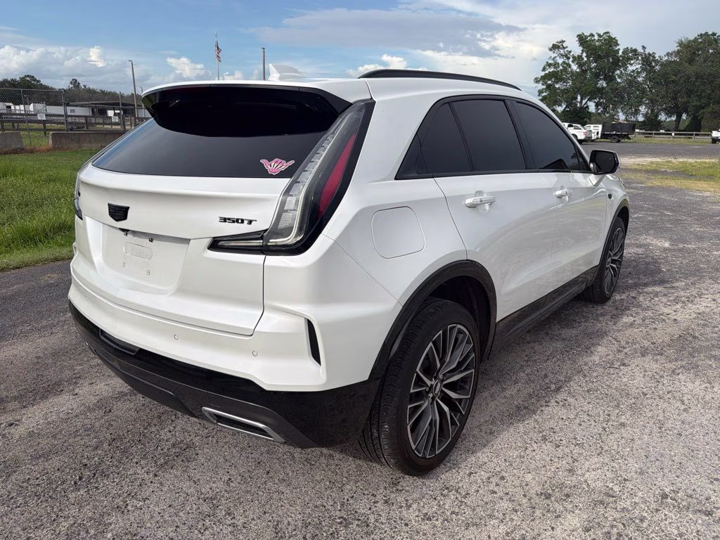 2024 Crystal White Tricoat Cadillac XT4 Sport FWD SUV