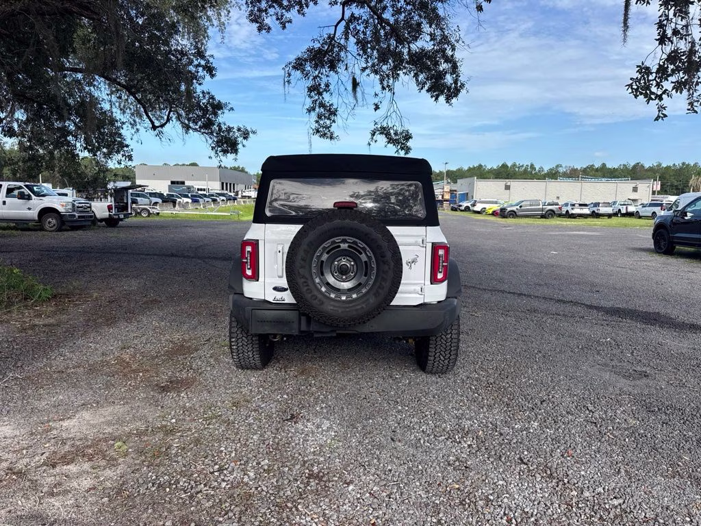 2025 Oxford White Ford Bronco Outer Banks 4X4 SUV