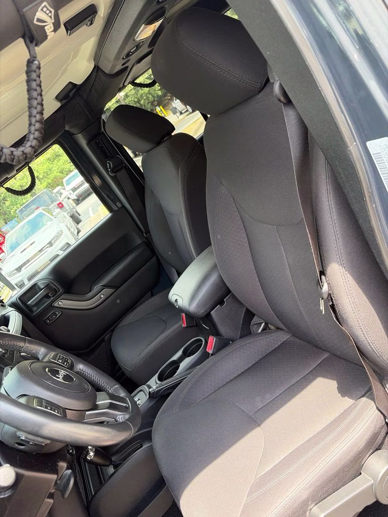 2016 Rhino Clearcoat Jeep Wrangler Unlimited Sport 4X4 SUV