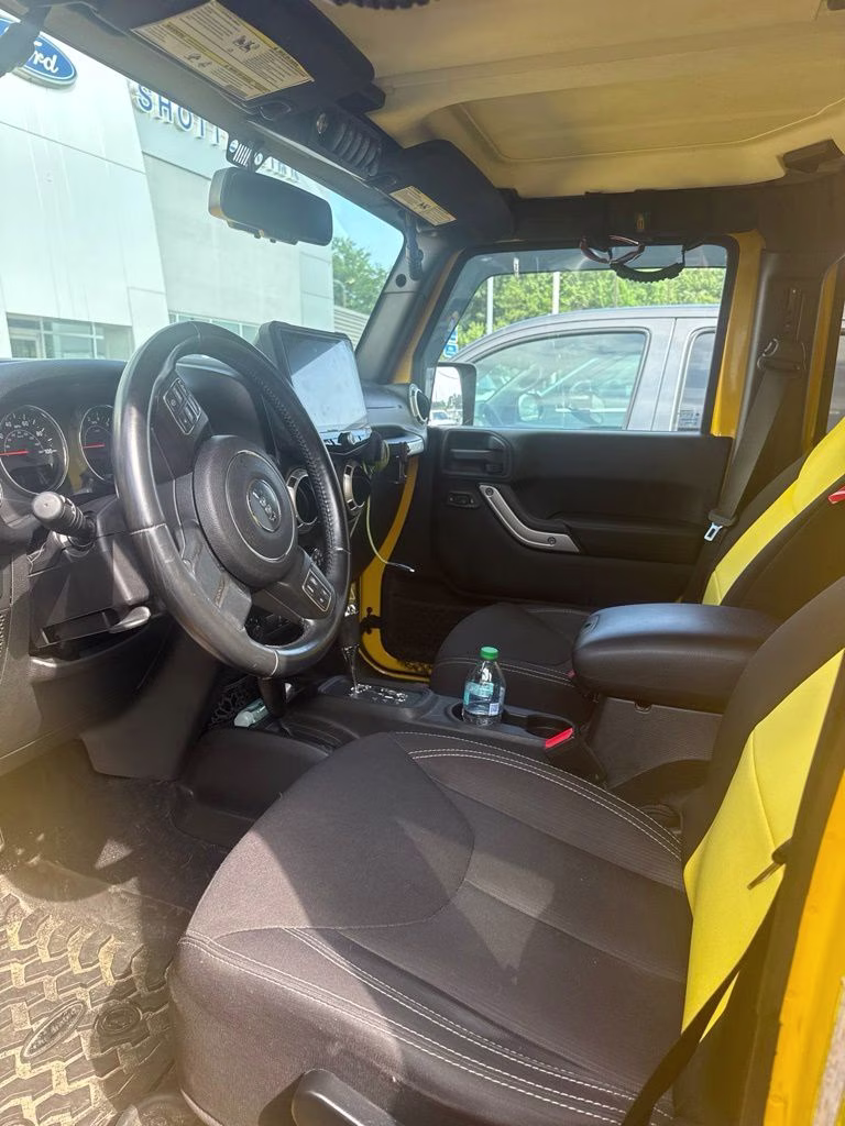 2015 Baja Yellow Clearcoat Jeep Wrangler Unlimited Rubicon 4X4 SUV