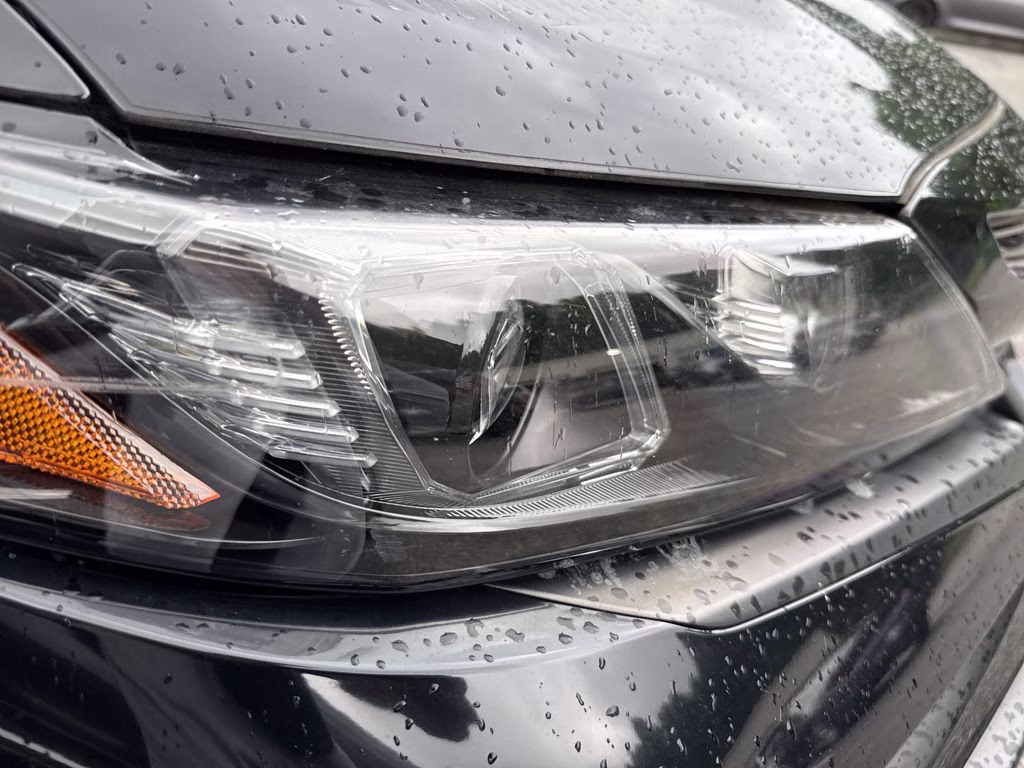 2022 Midnight Black Metallic Toyota Camry SE FWD Sedan
