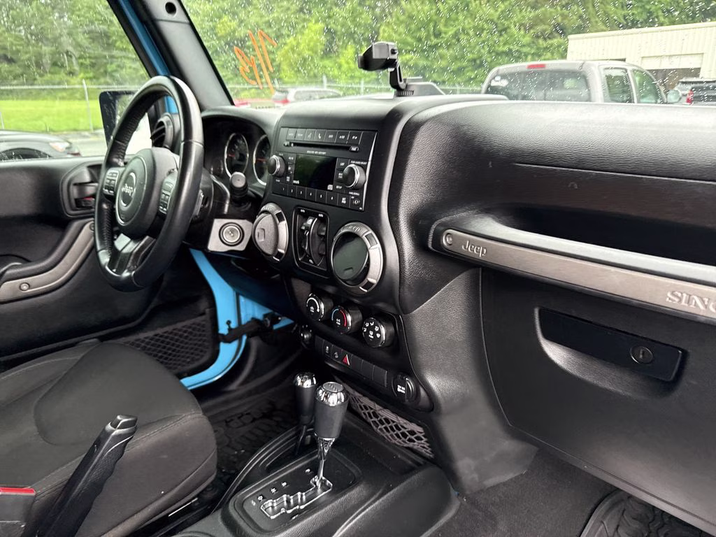 2018 Chief Clearcoat Jeep Wrangler JK Unlimited Sport 4X4 SUV