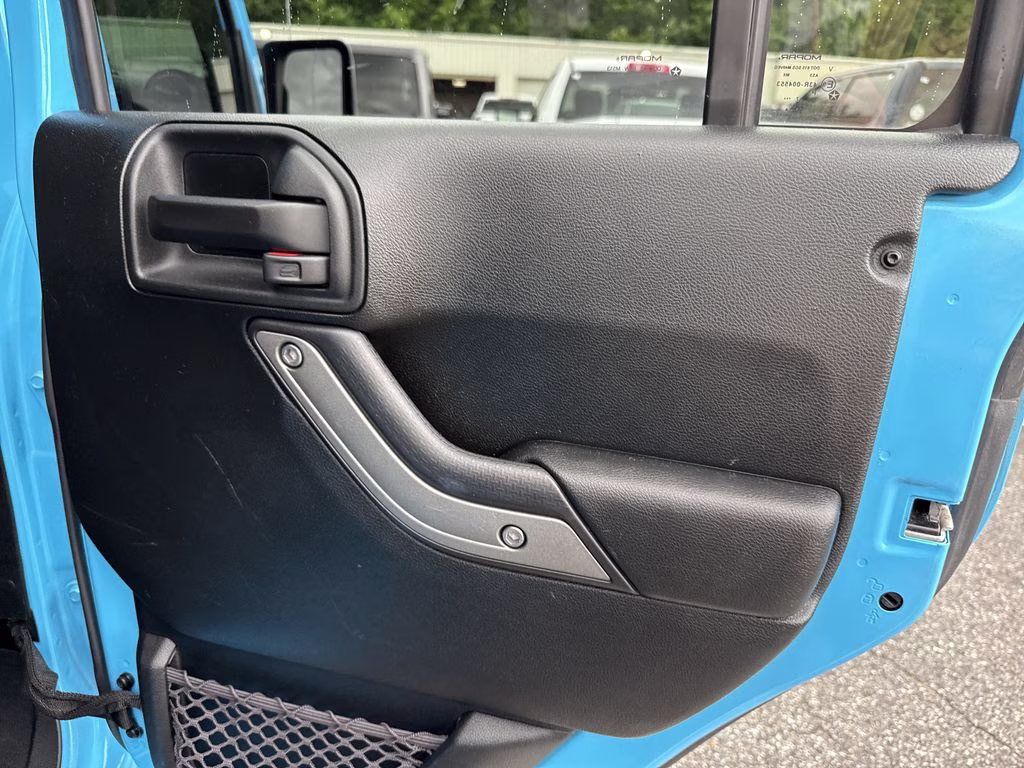 2018 Chief Clearcoat Jeep Wrangler JK Unlimited Sport 4X4 SUV
