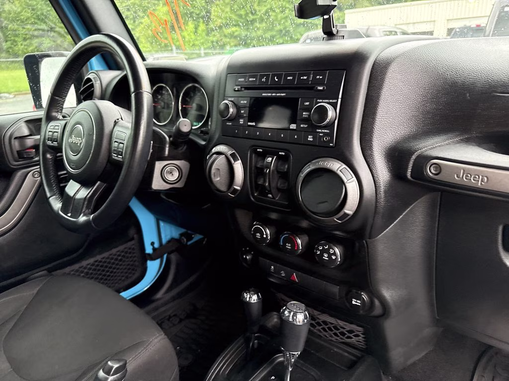 2018 Chief Clearcoat Jeep Wrangler JK Unlimited Sport 4X4 SUV