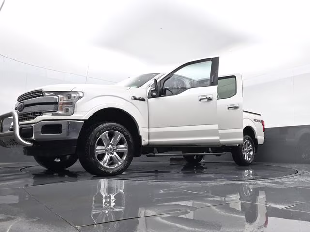 2019 White Ford F-150 4X4 Truck