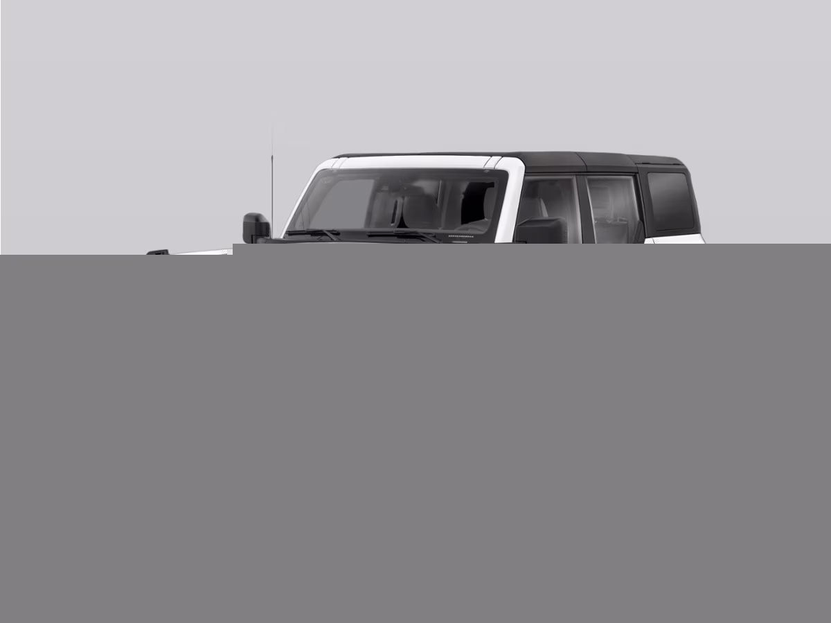 2025 Green Ford Bronco Outer Banks 4X4 SUV