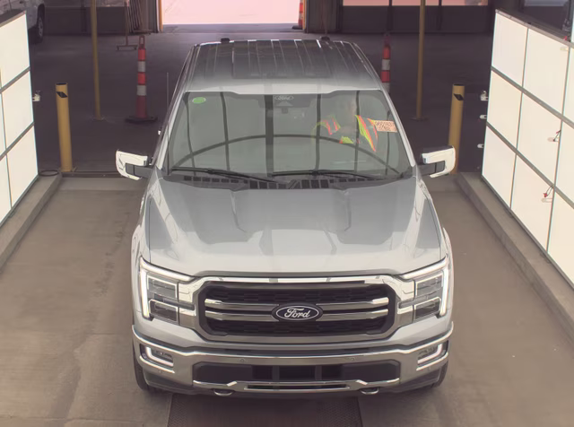 2024 Iconic Silver Metallic Ford F-150 Lariat 4X4 Truck