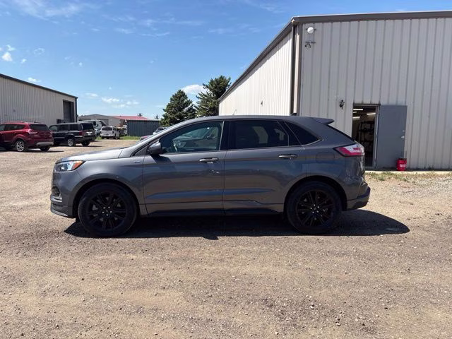 2023 Carbonized Gray Metallic Ford Edge ST Line AWD SUV