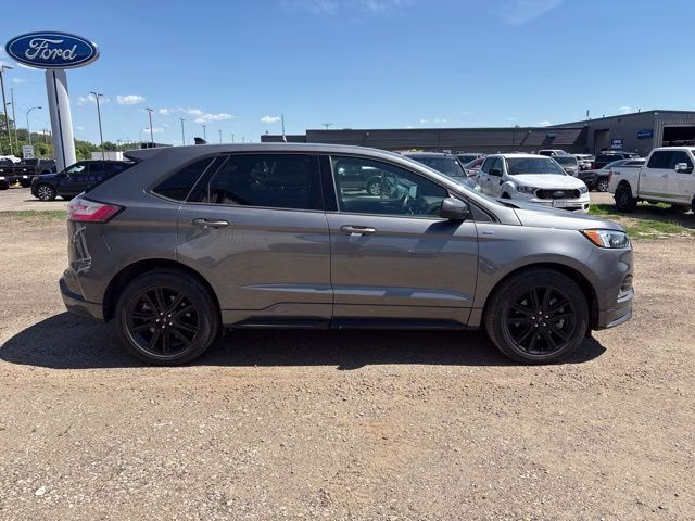 2023 Carbonized Gray Metallic Ford Edge ST Line AWD SUV