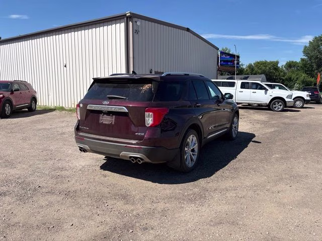 2022 Burgundy Ford Explorer Platinum 4X4 SUV