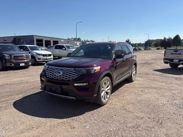2022 Burgundy Ford Explorer Platinum 4X4 SUV