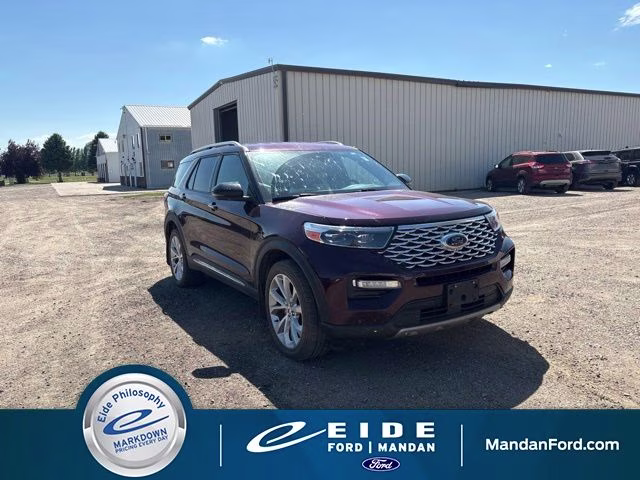 2022 Red Ford Explorer Platinum 4X4 SUV
