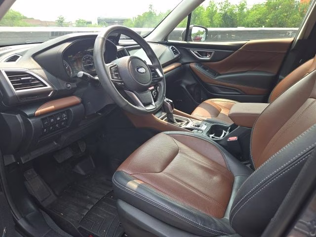 2023 Magnetite Gray Metallic Subaru Forester Touring AWD SUV