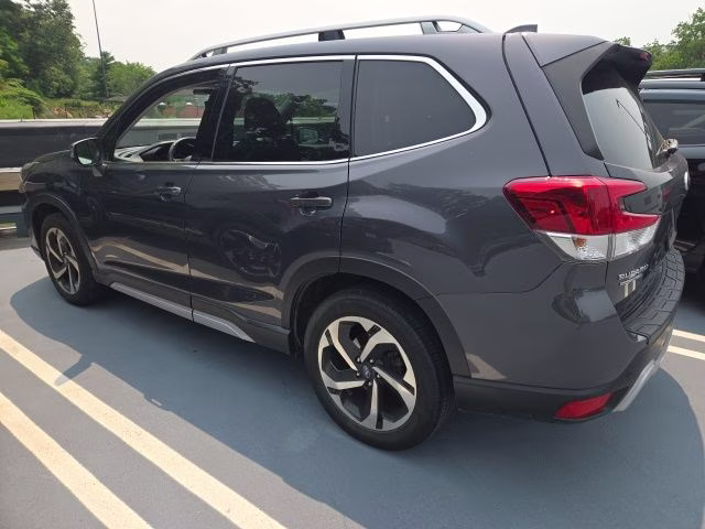 2023 Magnetite Gray Metallic Subaru Forester Touring AWD SUV