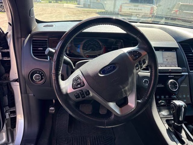 2017 Silver Ford Taurus Limited AWD Sedan