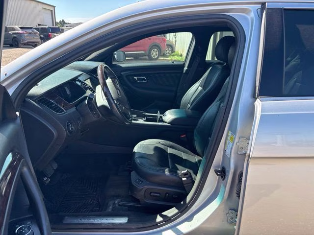 2017 Silver Ford Taurus Limited AWD Sedan