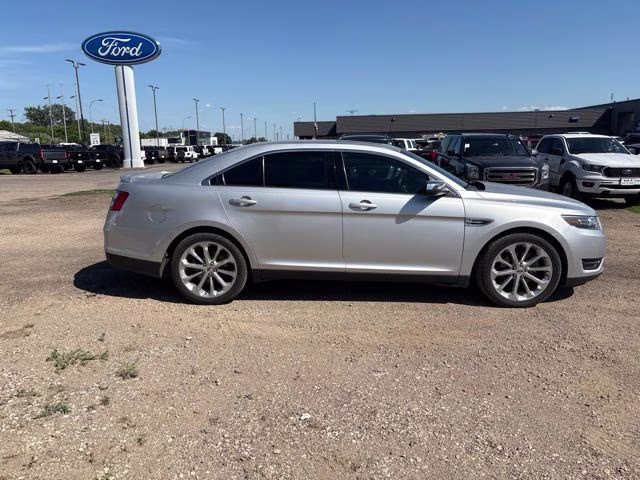 2017 Silver Ford Taurus Limited AWD Sedan