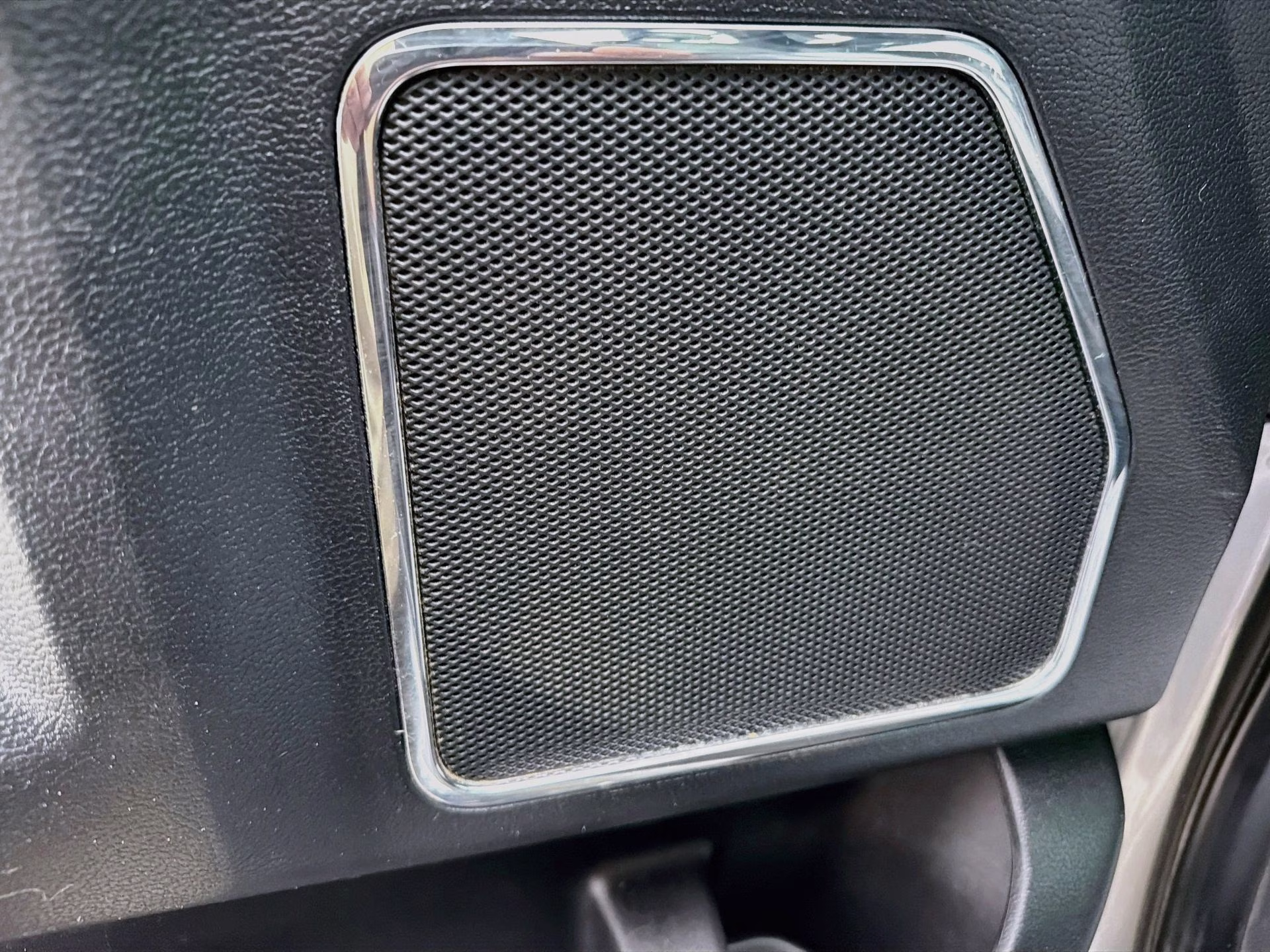 2020 Iconic Silver Metallic Ford F-150 Lariat 4X4 Truck