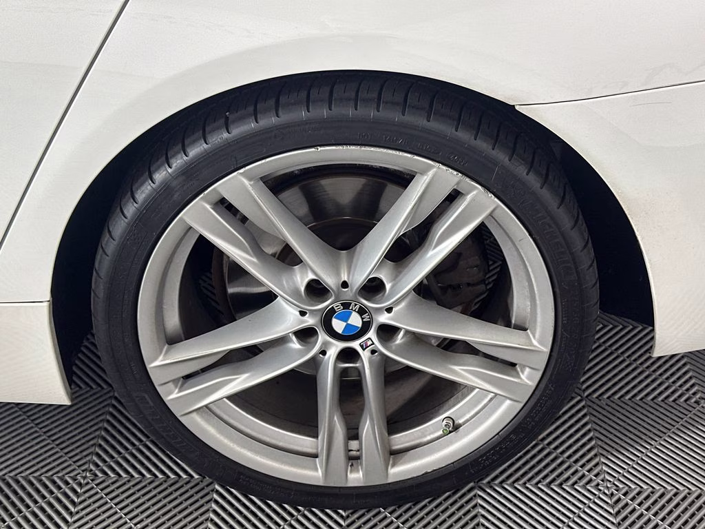 2015 Alpine White BMW 6 Series 640i Gran Coupe RWD Sedan