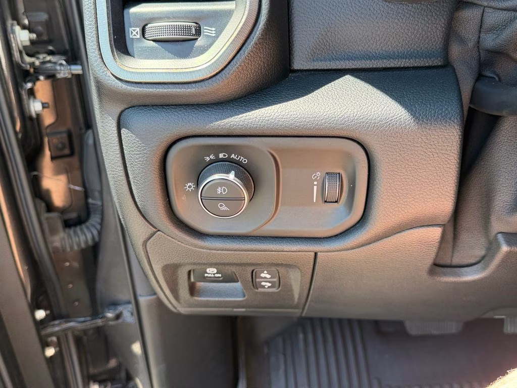 2022 Granite Crystal Metallic Clearcoat Ram 1500 Sport 4X4 Truck