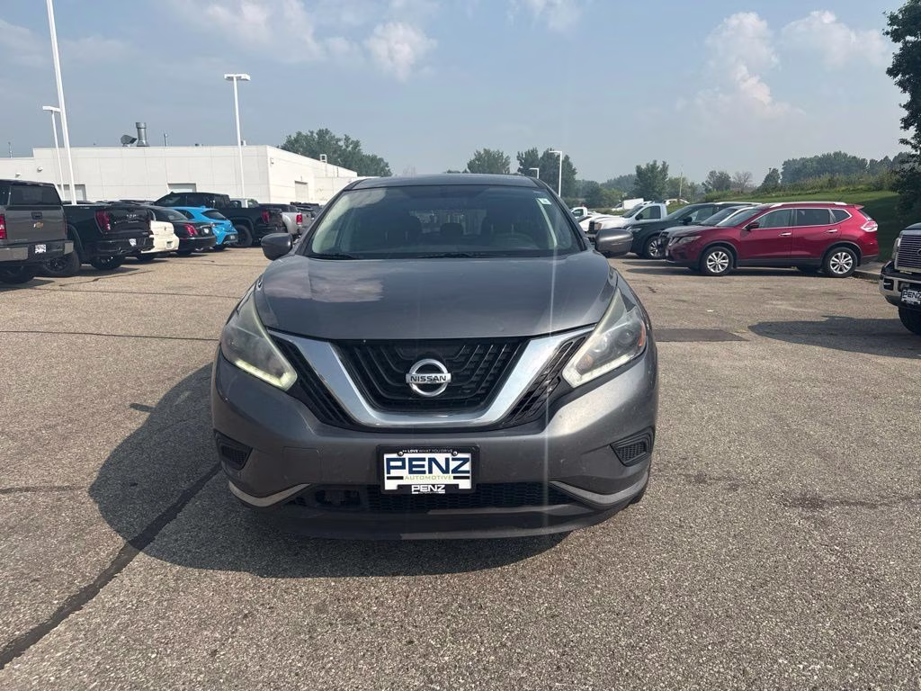 2018 Gun Metallic Nissan Murano S AWD SUV