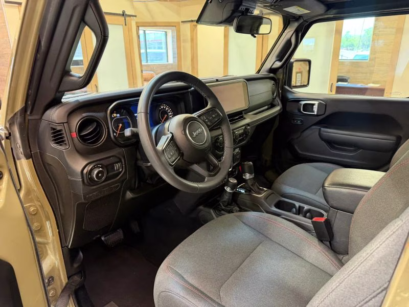 2025 Jeep Wrangler 4 Door Rubicon Sport Utility 4D 4X4