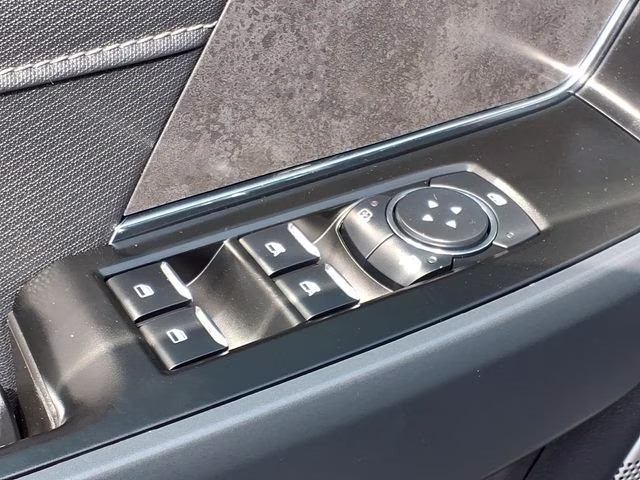 2024 Iconic Silver Metallic Ford F-150 XLT 4X4 Truck