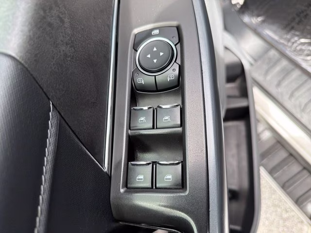 2024 Oxford White Ford F-150 XLT 4X4 Truck