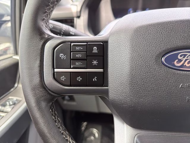 2024 Oxford White Ford F-150 XLT 4X4 Truck