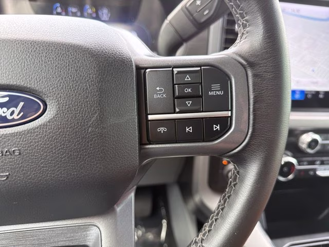 2024 Oxford White Ford F-150 XLT 4X4 Truck