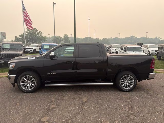 2023 Diamond Black Crystal Pearlcoat Ram 1500 Laramie 4X4 Truck