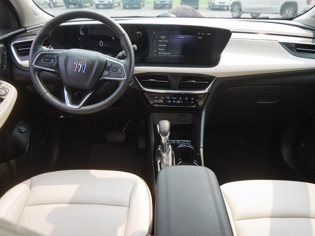 2024 White Frost Tricoat Buick Encore GX Avenir AWD SUV