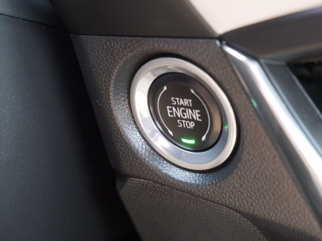 2024 White Frost Tricoat Buick Encore GX Avenir AWD SUV