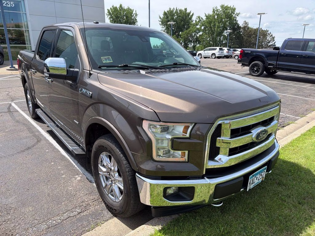 2017 Caribou Metallic Ford F-150 Lariat w/Trailer Tow & Chrome Appearance Pkg 4X4 Truck