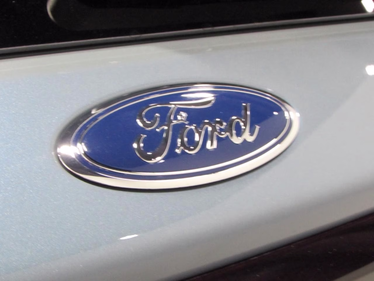 2026 Vapor Blue Metallic Ford Explorer Active Pkg 4WD 4X4 SUV