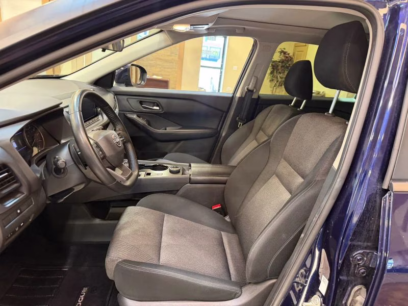 2025 Nissan Rogue SV Sport Utility 4D AWD