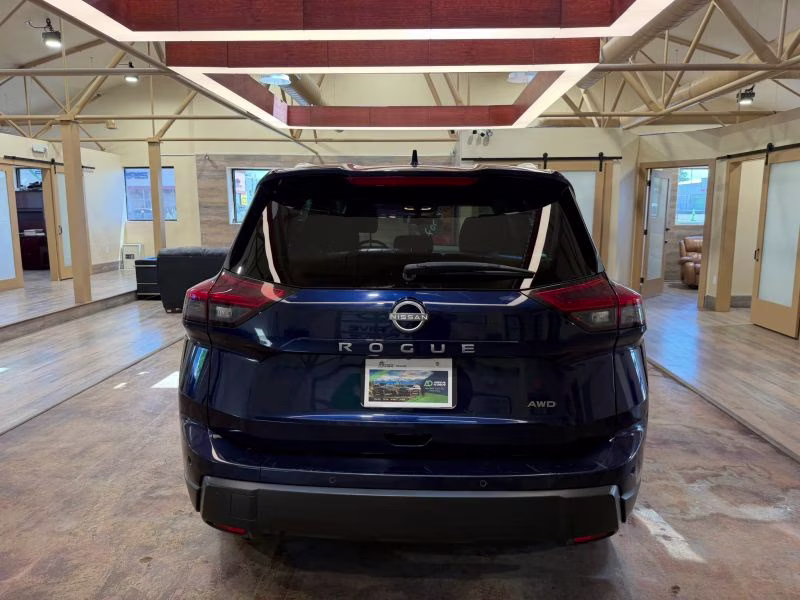 2025 Nissan Rogue SV Sport Utility 4D AWD