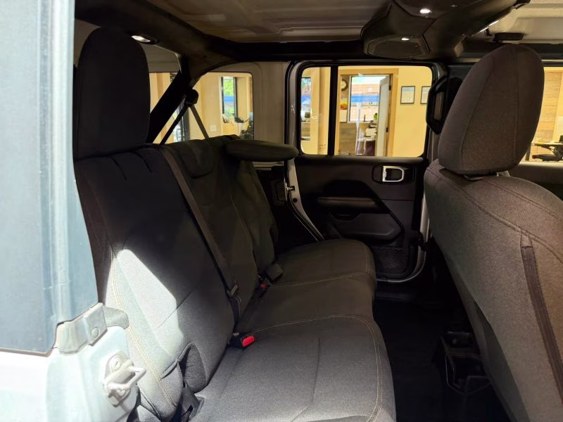2024 Jeep Wrangler 4 Door Sahara Sport Utility 4D 4X4