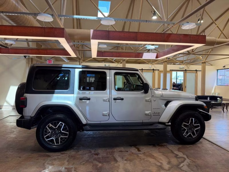 2024 Jeep Wrangler 4 Door Sahara Sport Utility 4D 4X4
