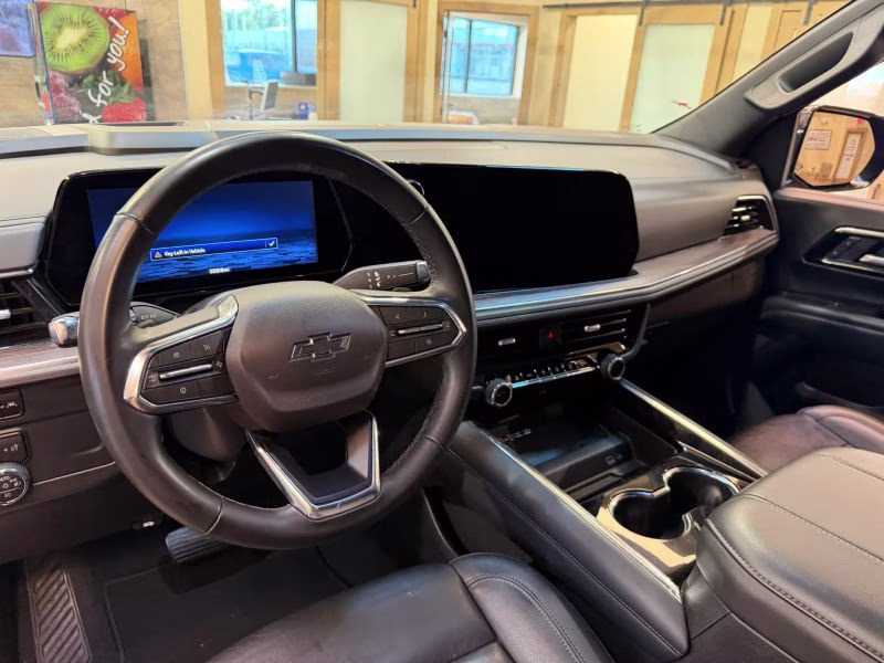 2025 Chevrolet Tahoe Z71 Sport Utility 4D 4X4